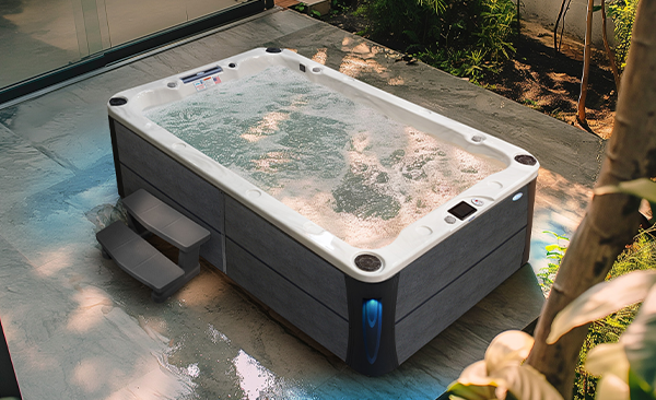 Deck Series Cheyenne hot tubs for sale